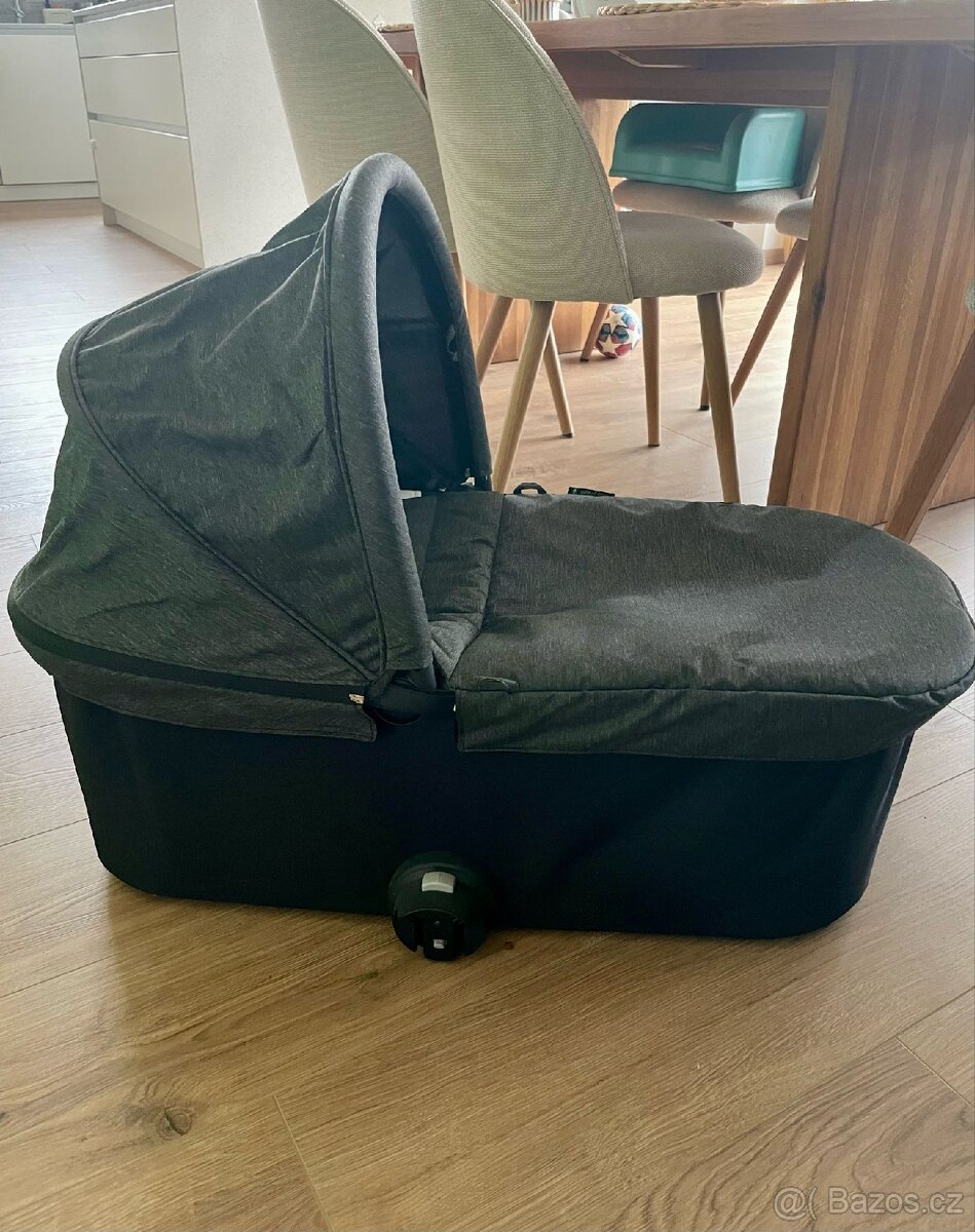 Prodám kočárek Baby Jogger City Select - 3