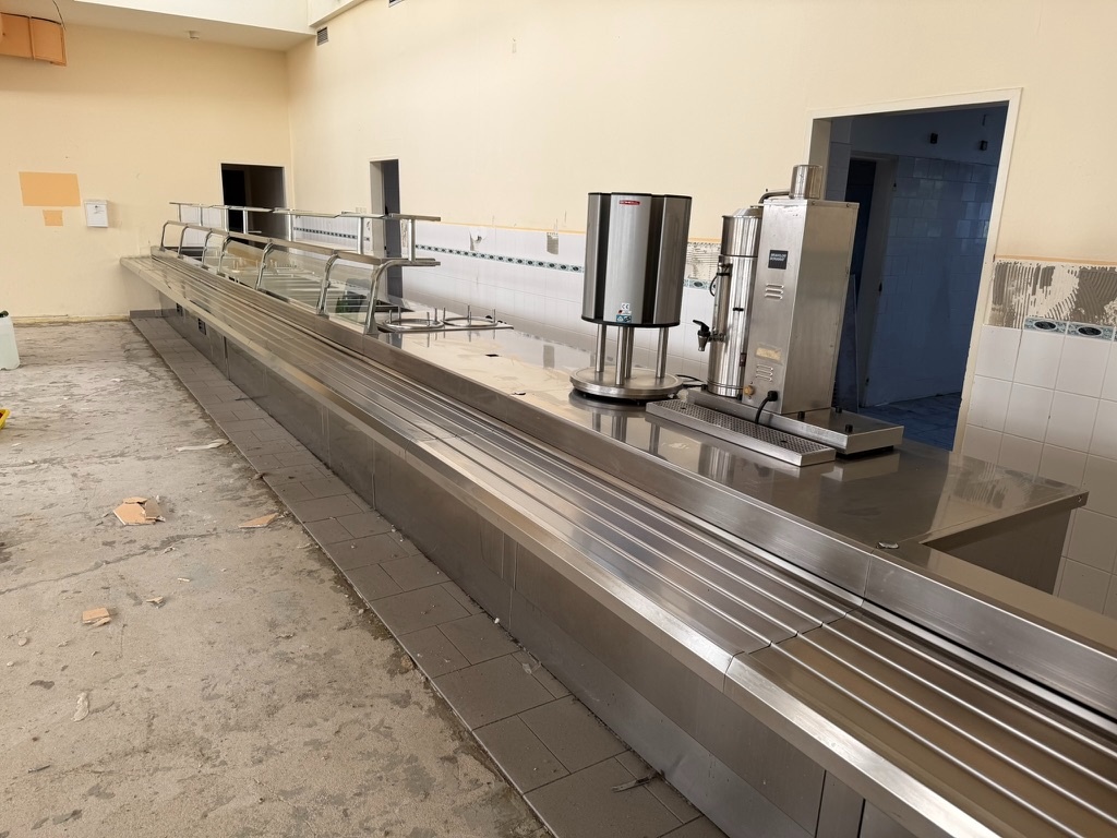 Nerezový nábytek pro bufet, 12,8 m - 3