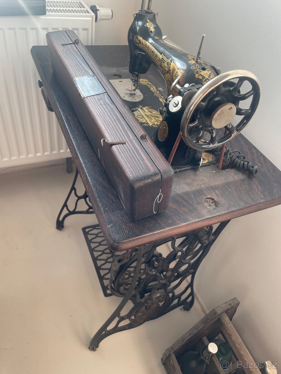Šicí stroj Singer funkční - 3