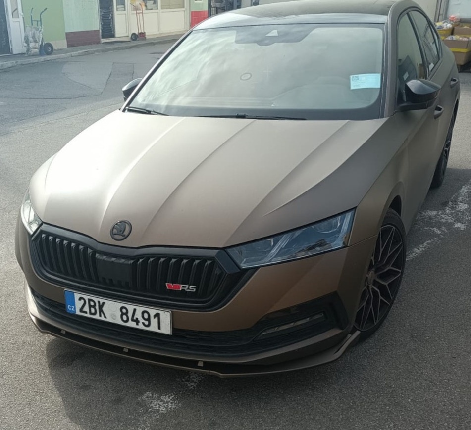 SPOJLER OCTAVIA 4 LIPKO SPLITER LIPO - 3