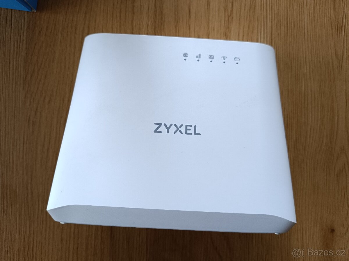 ZyXEL LTE3202 4G LTE Router - 3