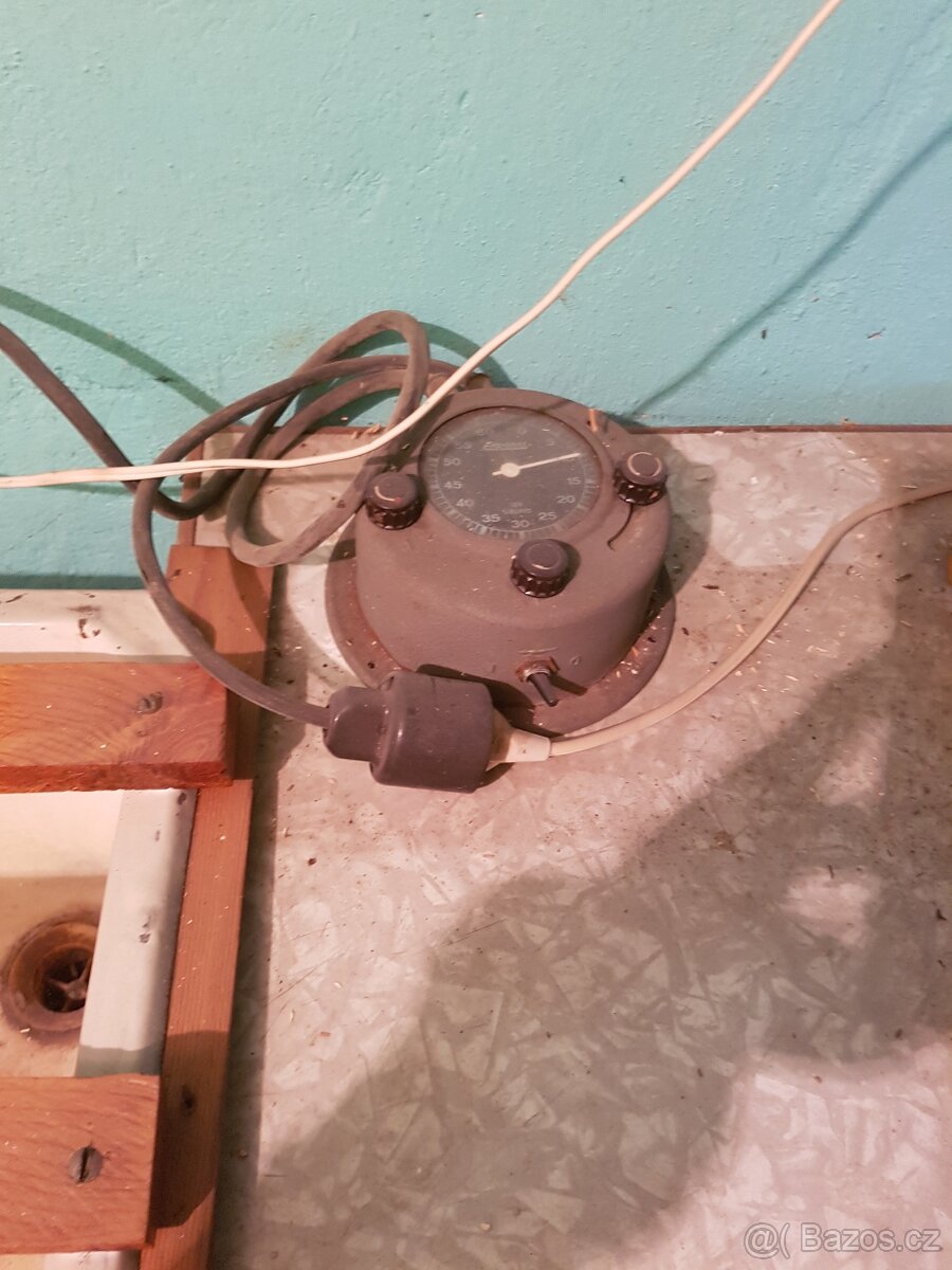 Vybavení staré fotokomory - 3