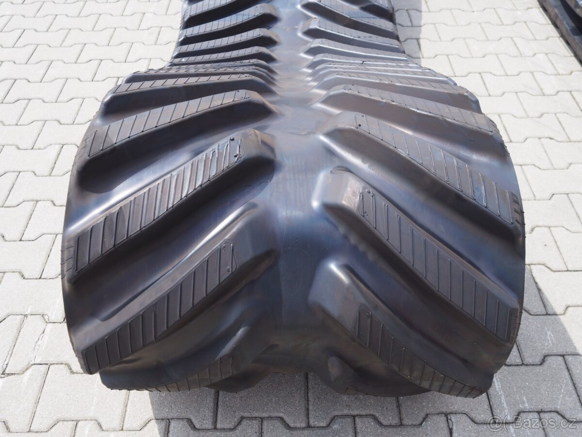Case Quadtrac pásy 762 mm - 3