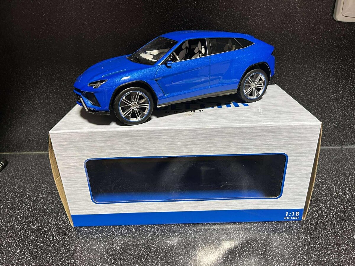 Lamborghini Urus 1:18 - 3