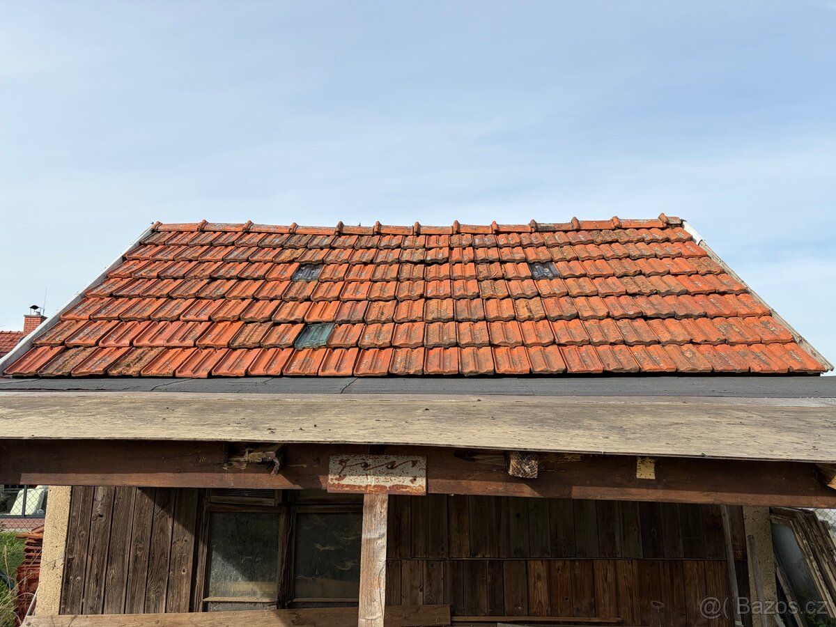 Prodám střešní tašky CCK Bohunice - 3