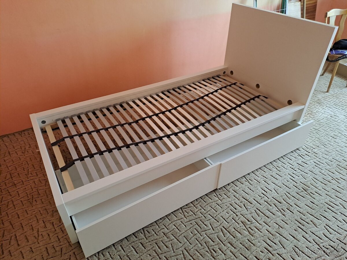 Postel Malm IKEA - 3