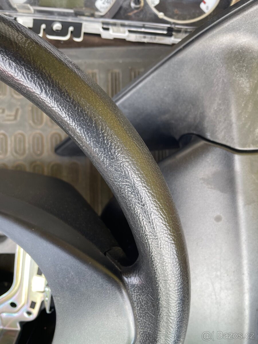 Volant Kia Ceed - 3