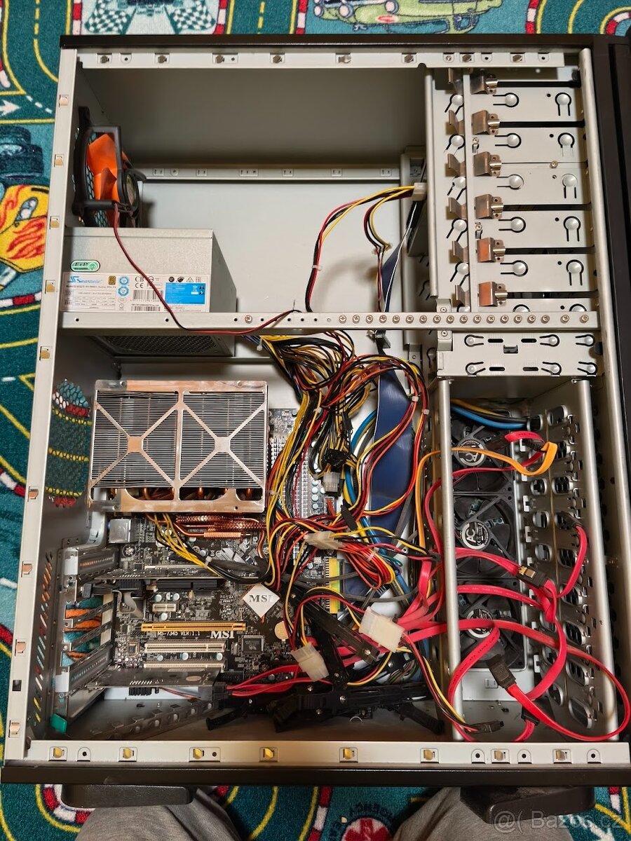 PC - server - 3