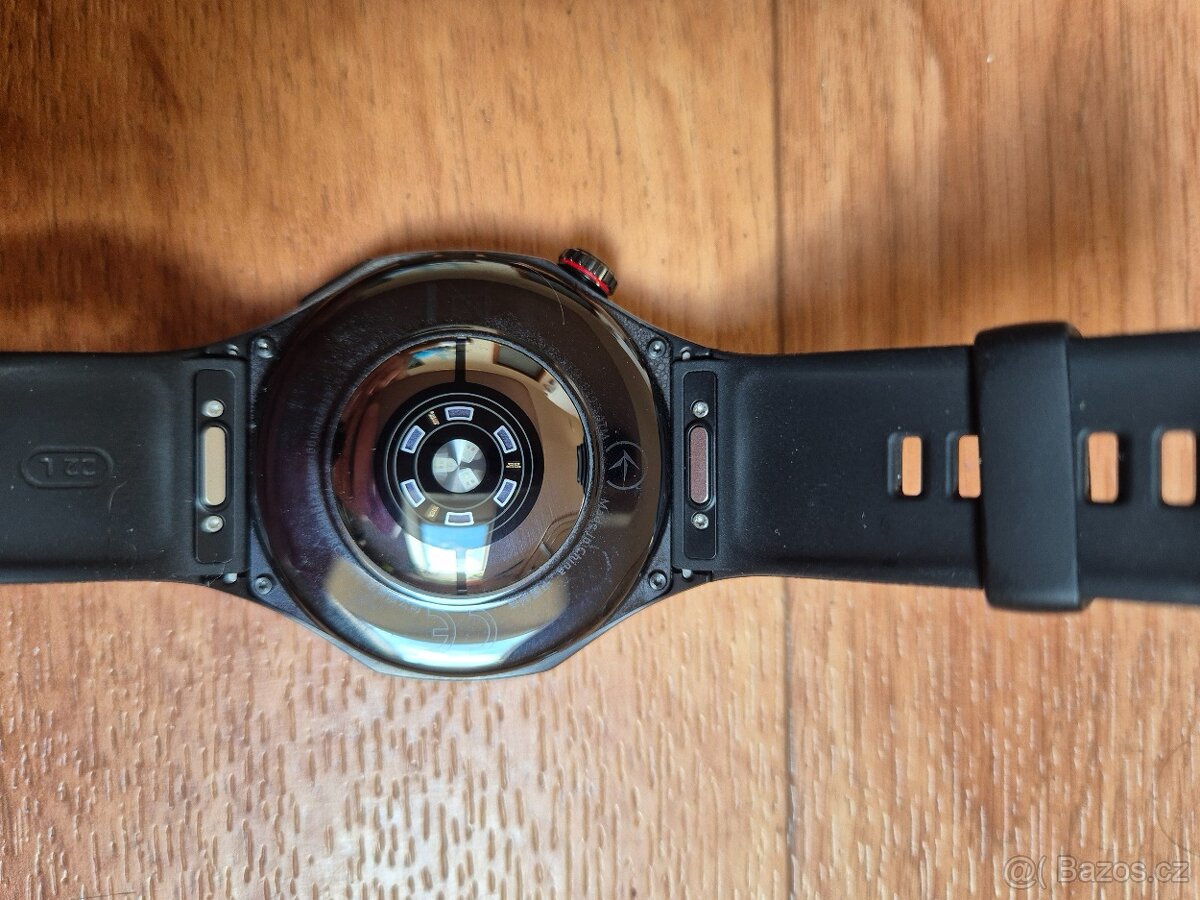 Prodám Huawei Watch GT6 PRO 46mm - 3