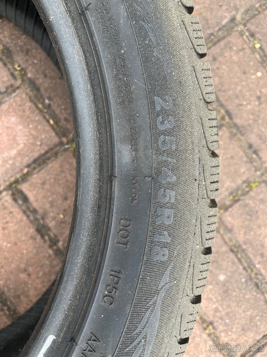 Windforce 235/45 R18 - 3