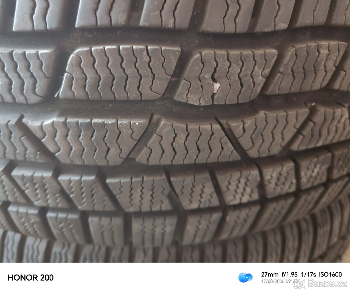 215/60/16 Continental - 3