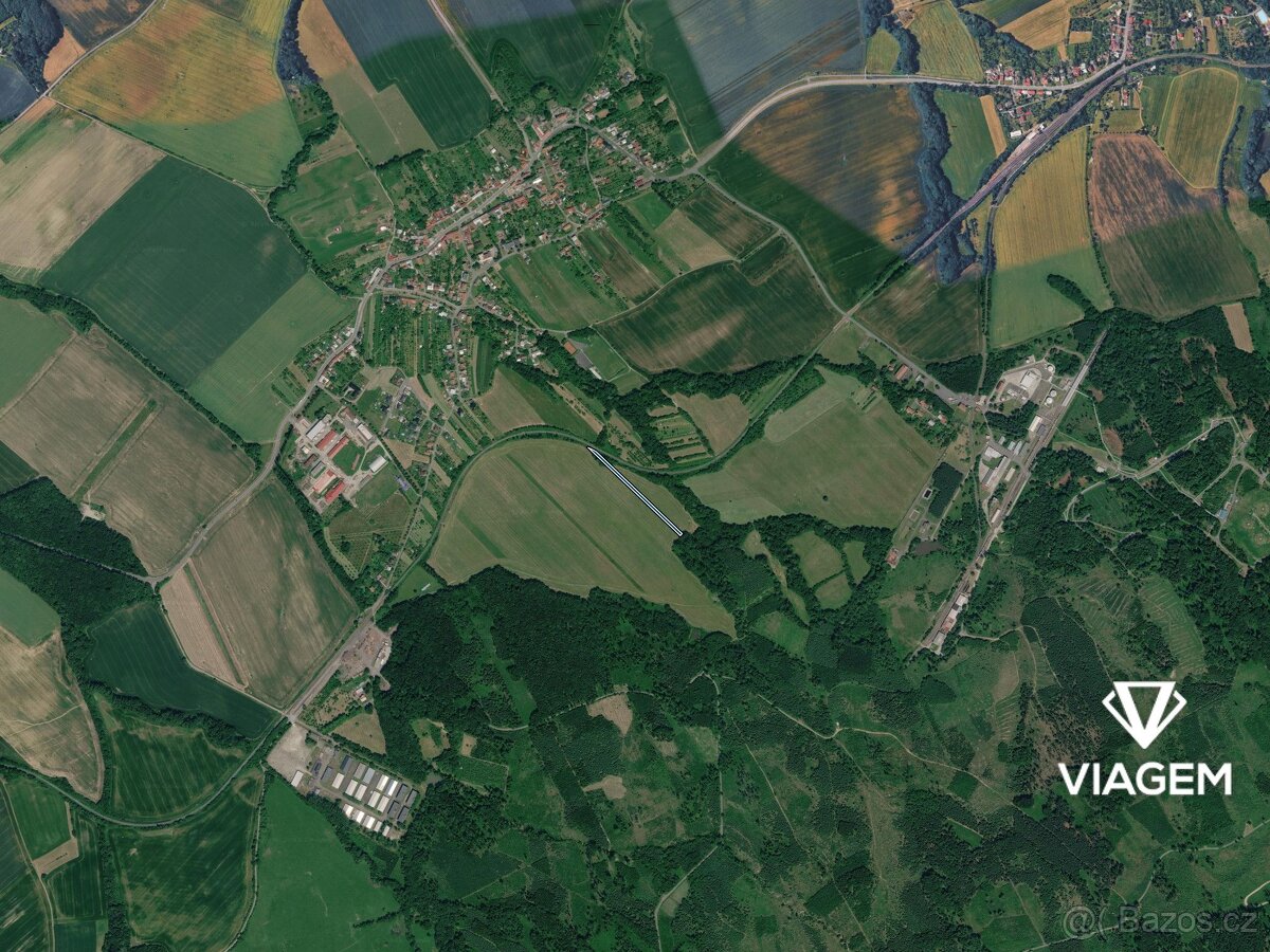 Pole 2 760 m² - 3