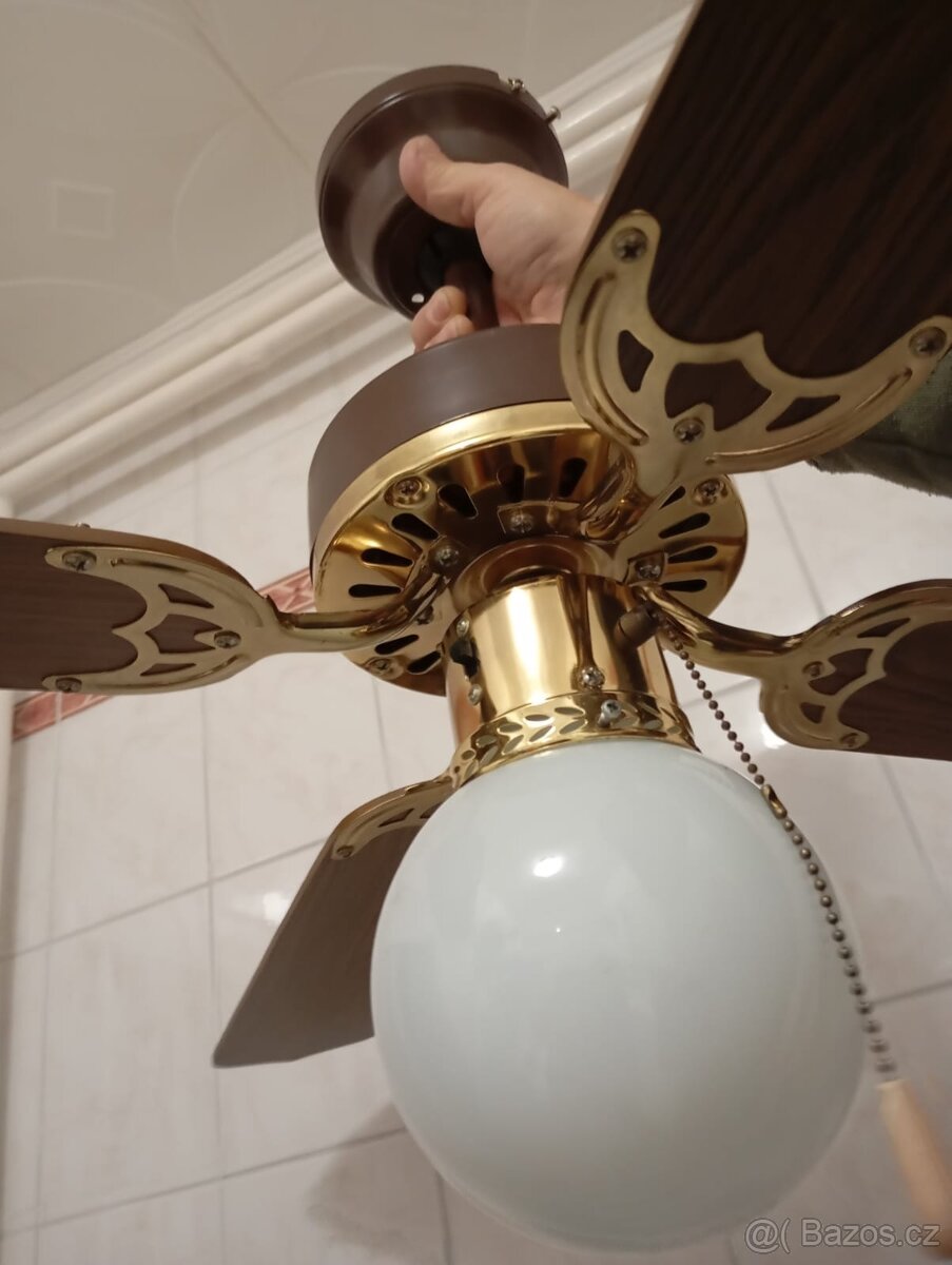 Stropní ventilátor včetně osvětlení - 3