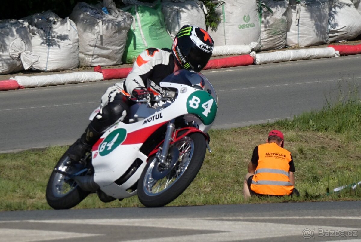 Yamaha 250 DS7 RD - 3