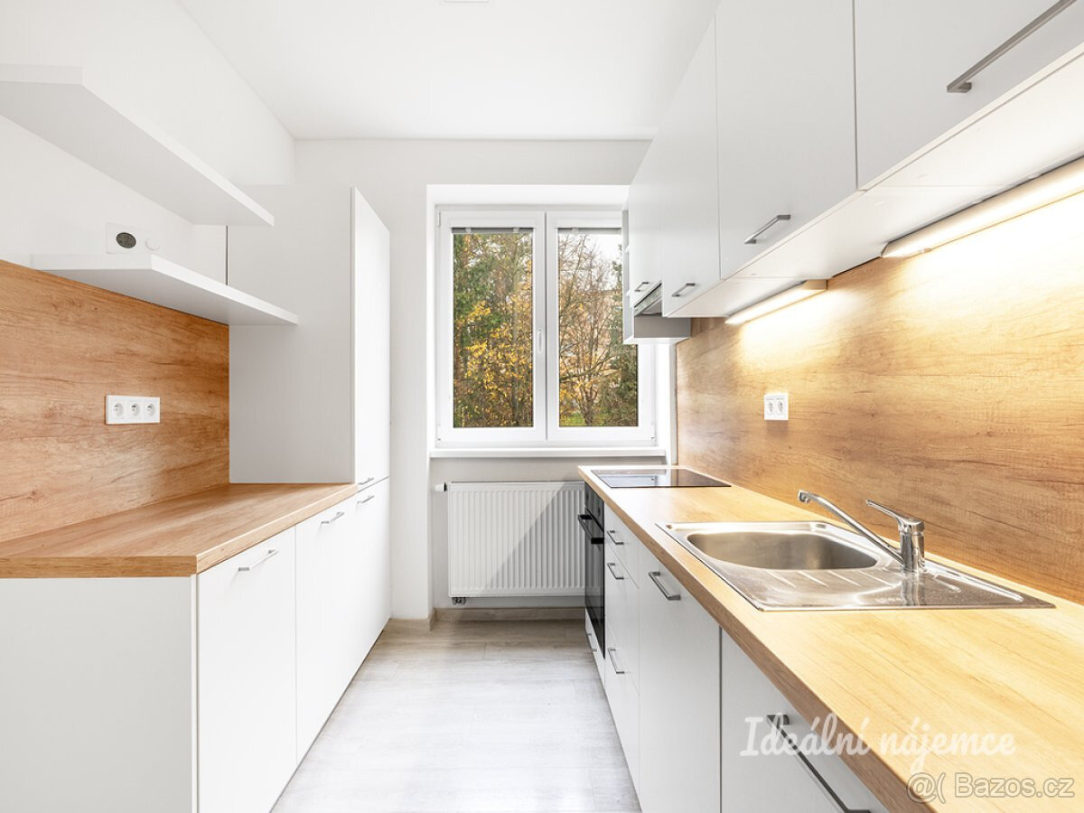 Pronájem bytu 3+1, Rosečská, Krč, 32900 Kč/měs, 84 m2 - 3