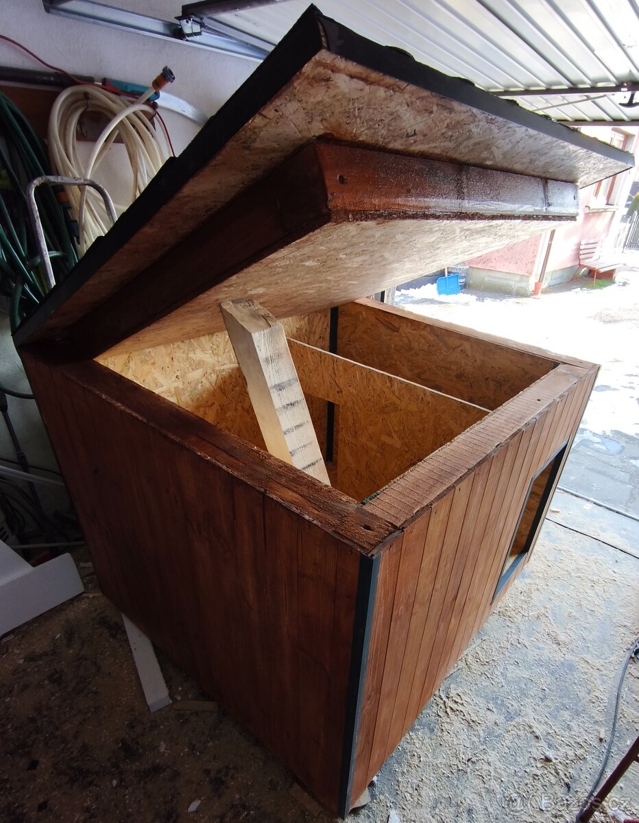 Zateplená psí bouda - 3