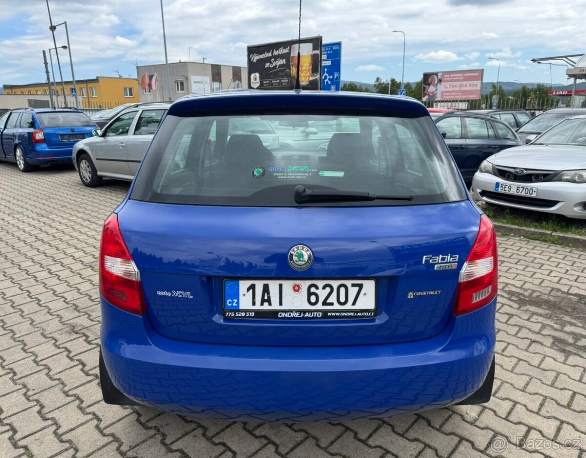 Škoda Fabia II 1.2HTP 88000km - 3