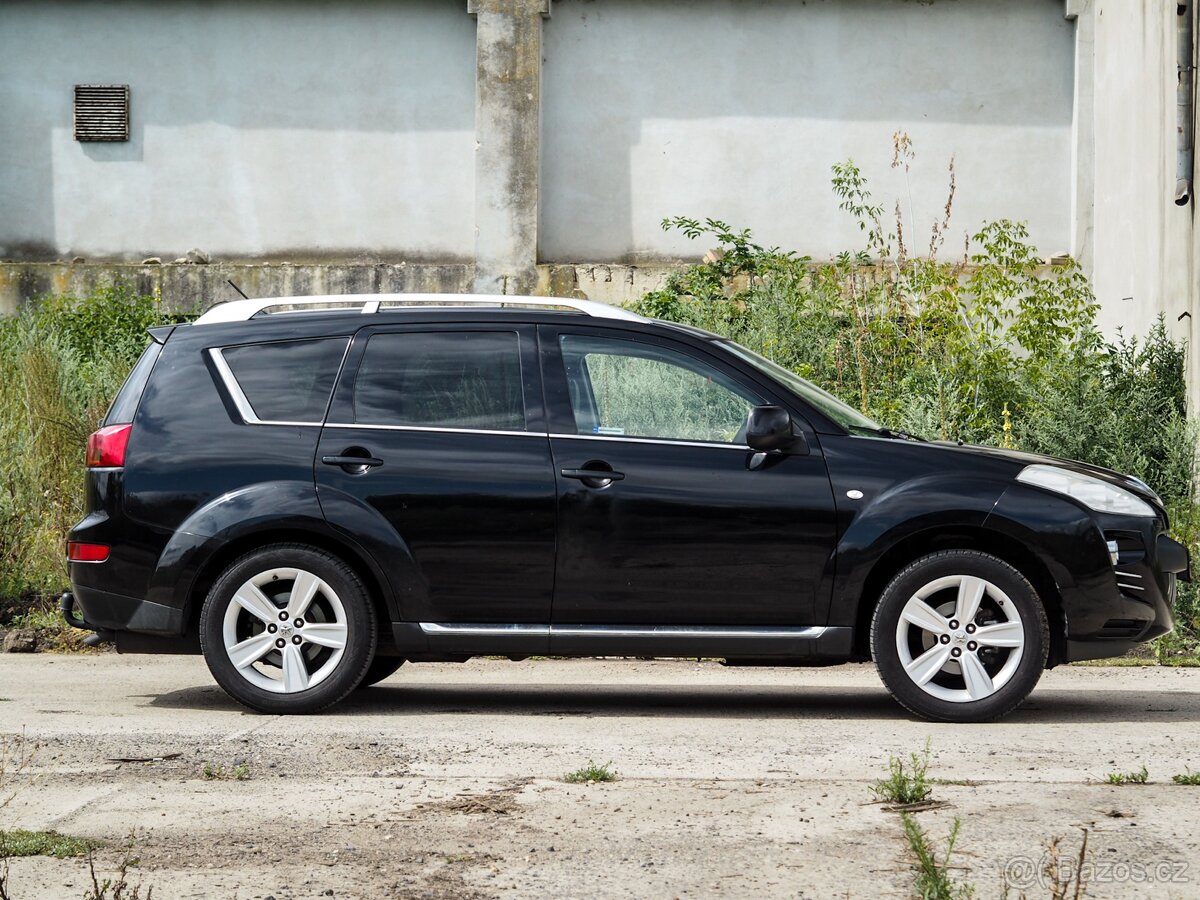 Peugeot 4007 2.2 Hdi 4x4 | 7míst - 3