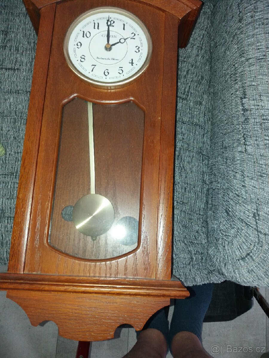 KYVADLOVÉ HODINY - 3