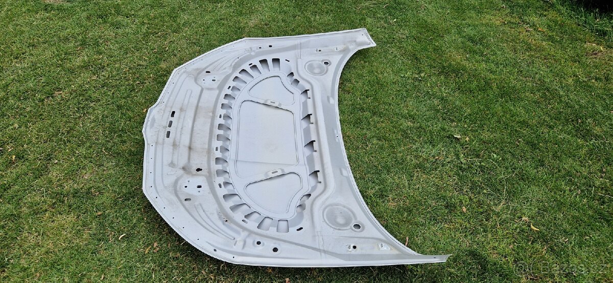 Kapota škoda scala - 3