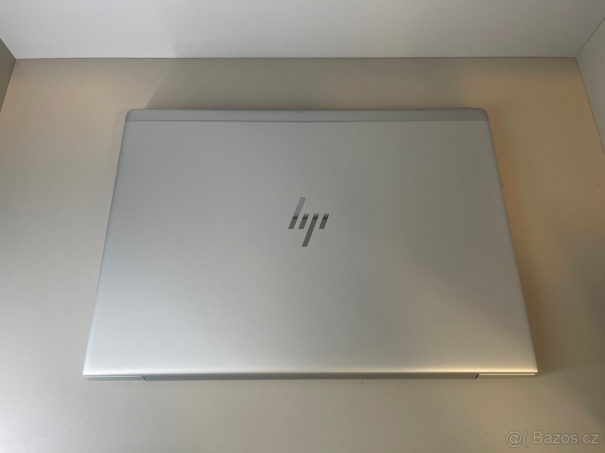 HP EliteBook - 3