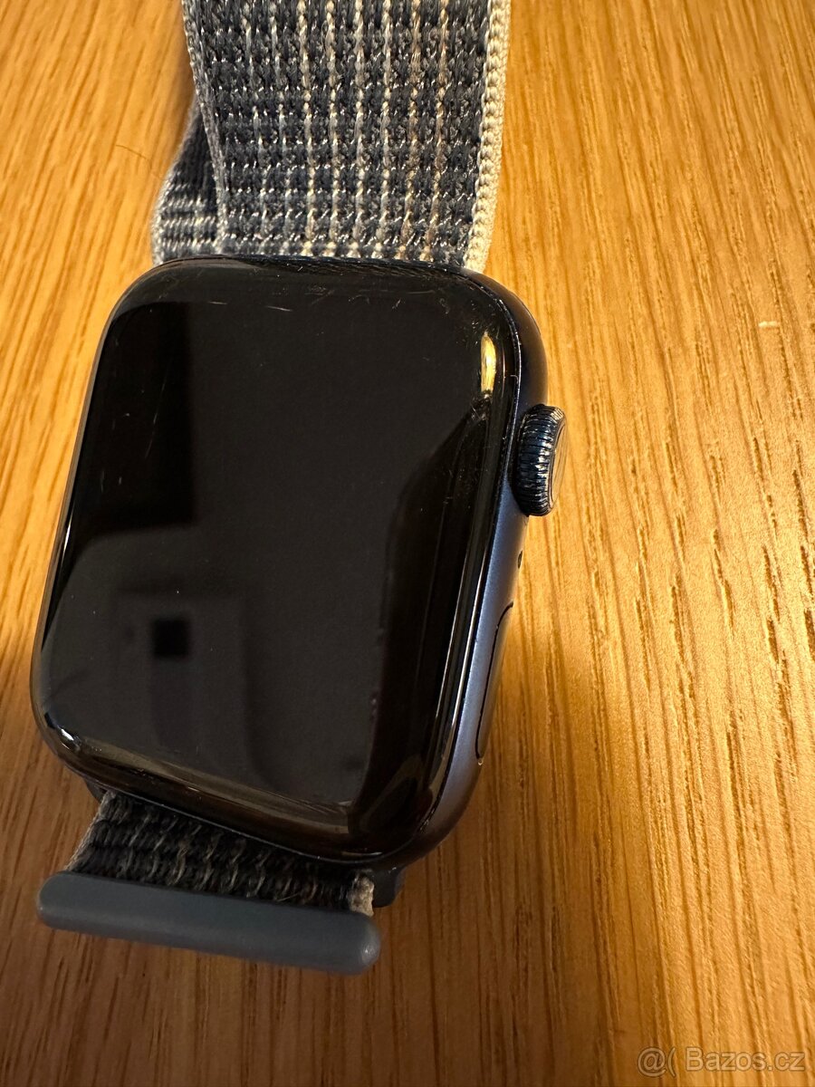 Apple Watch 6 series model A2292 - 3