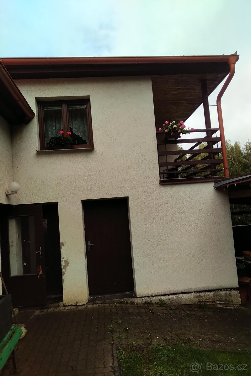 Rodinný dům Kostelec u Heřmanova Městce - 3