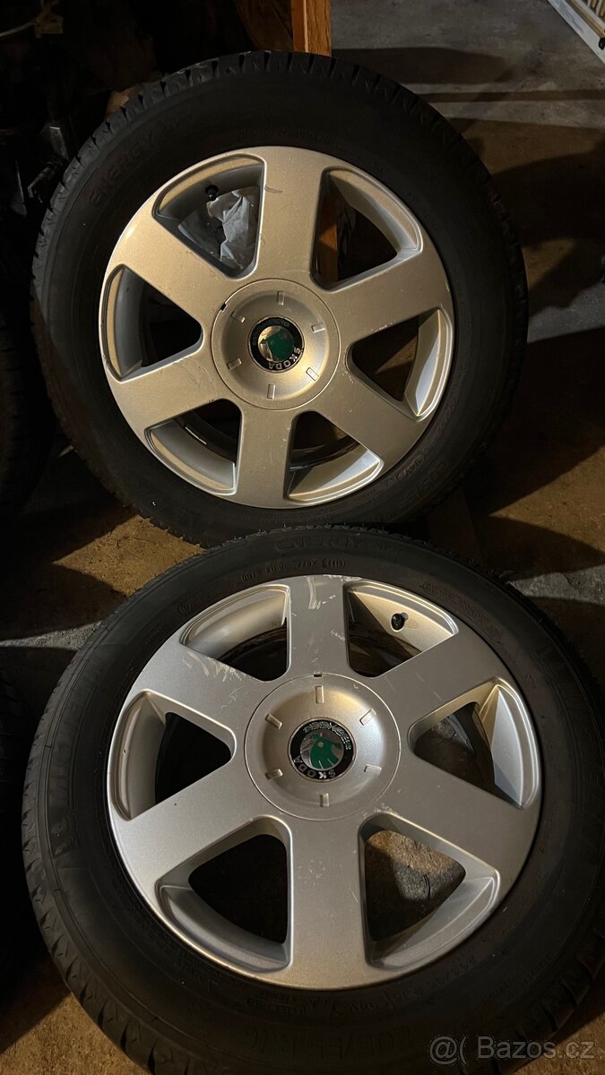 Alu Škoda 5x112 205/55R16 - 3