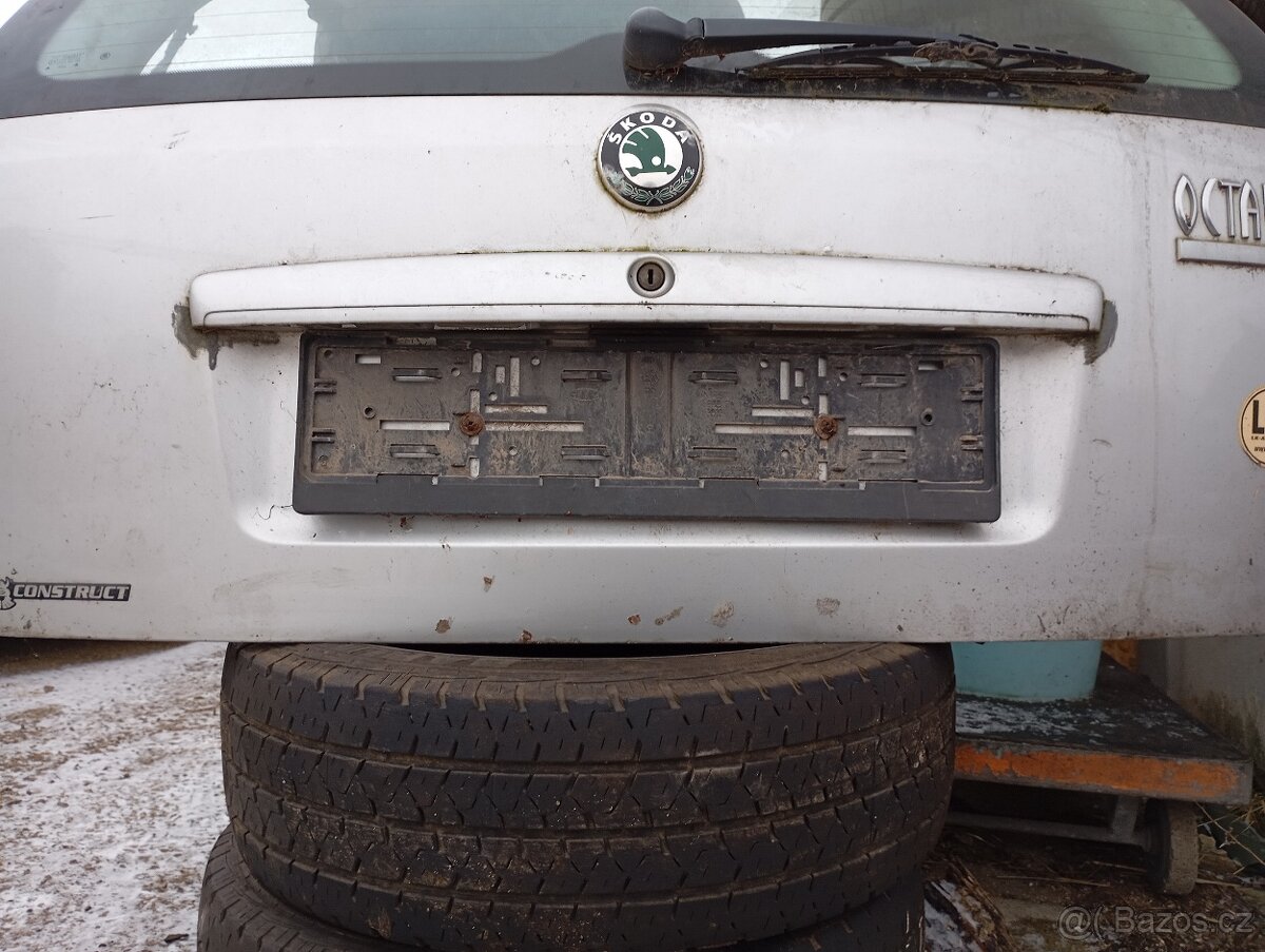 Páté dveře Octavia 1 combi - 3