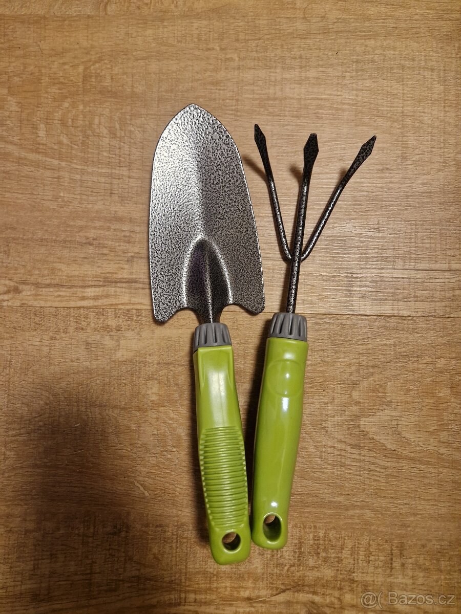 Nová kovová sada zahradního nářadí - 3