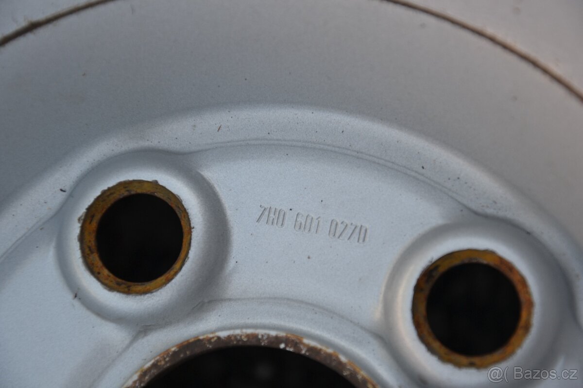 VW T5,T6 (6.1) - Sada pěkných zimních kol 205/65R16C zánovní - 3