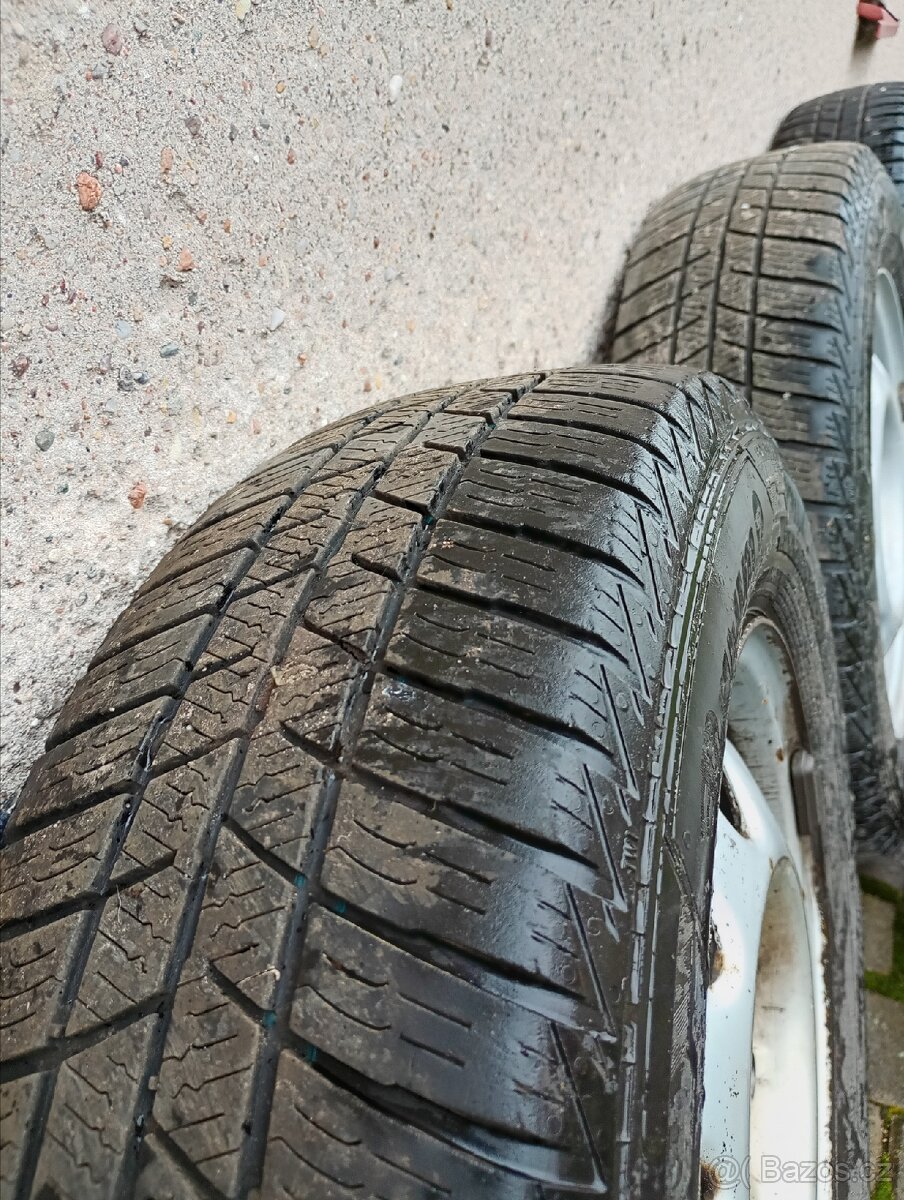 Prodam zimni kola na felicii - 3