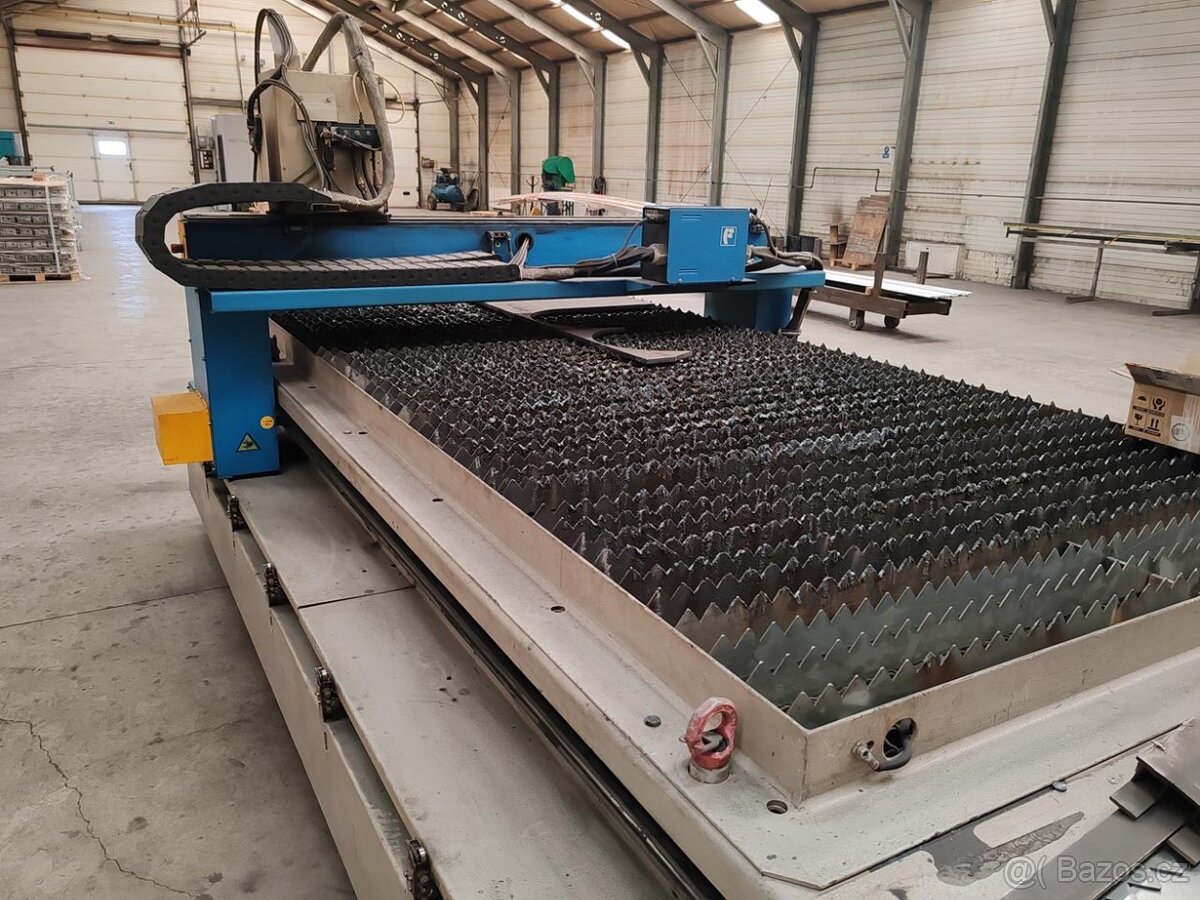 Plazmový řezací stroj VANAD Kompakt (8034) - 3