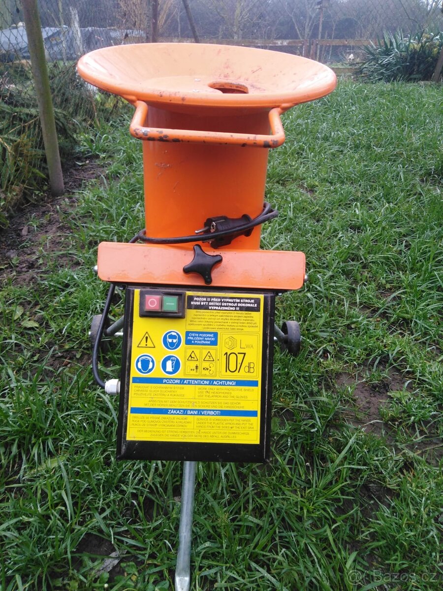 Drtič větví Shark - 3