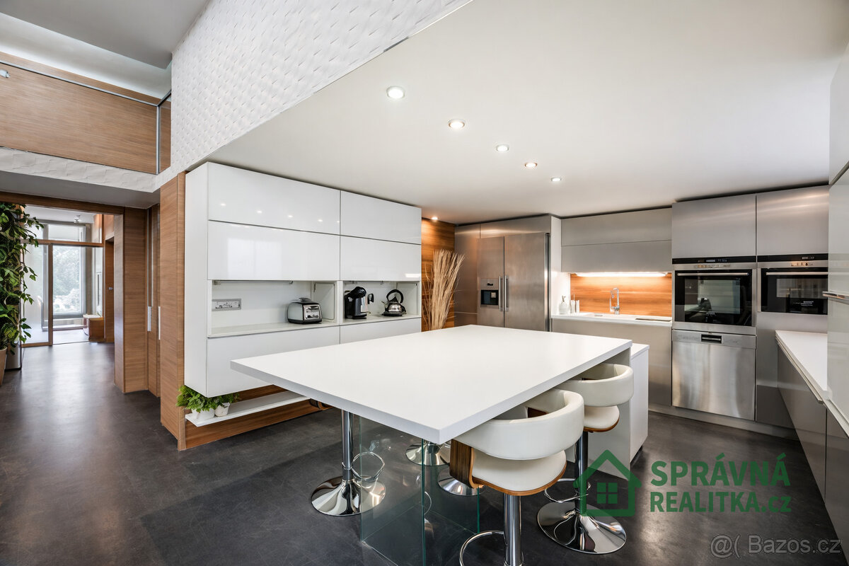 Prodej bytu 3+1, 88 m2, Plzeň - 3