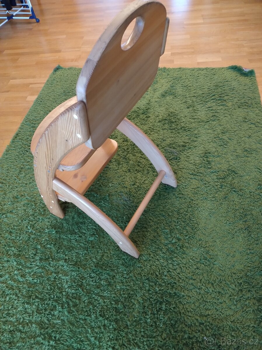 Rostoucí židle - 3