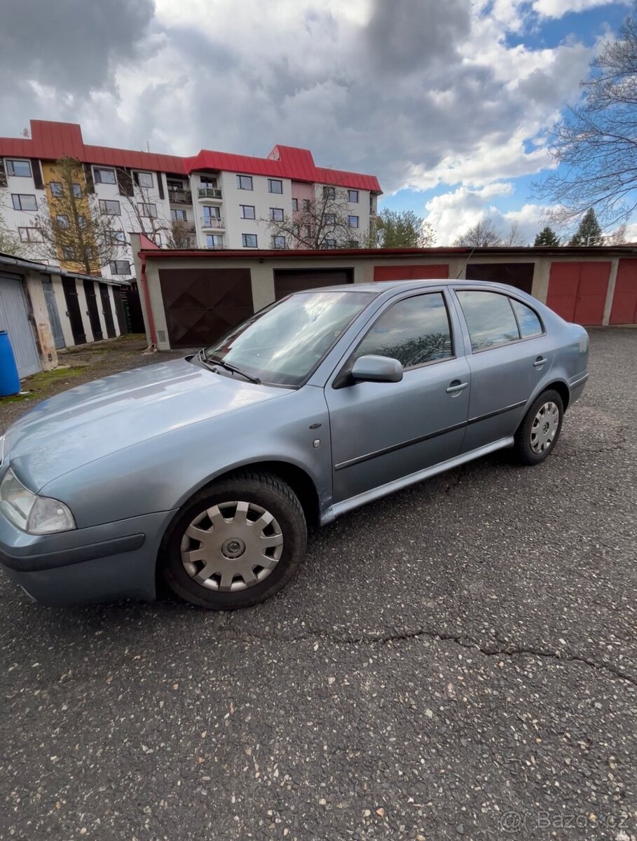 Škoda Octavia 1.6 - 3