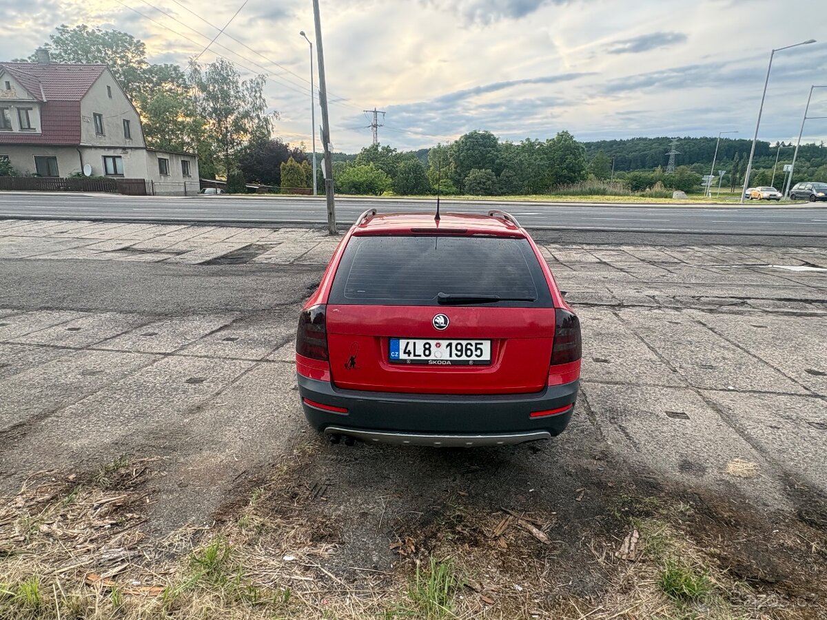 Škoda octavia 2 scout - 3