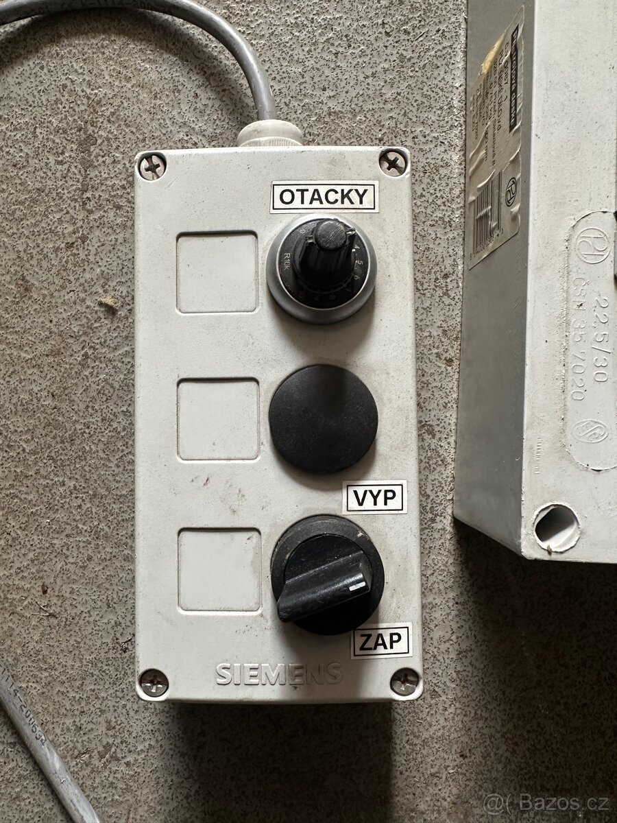 Frekvenční měnič Lenze 5,5Kw - 3