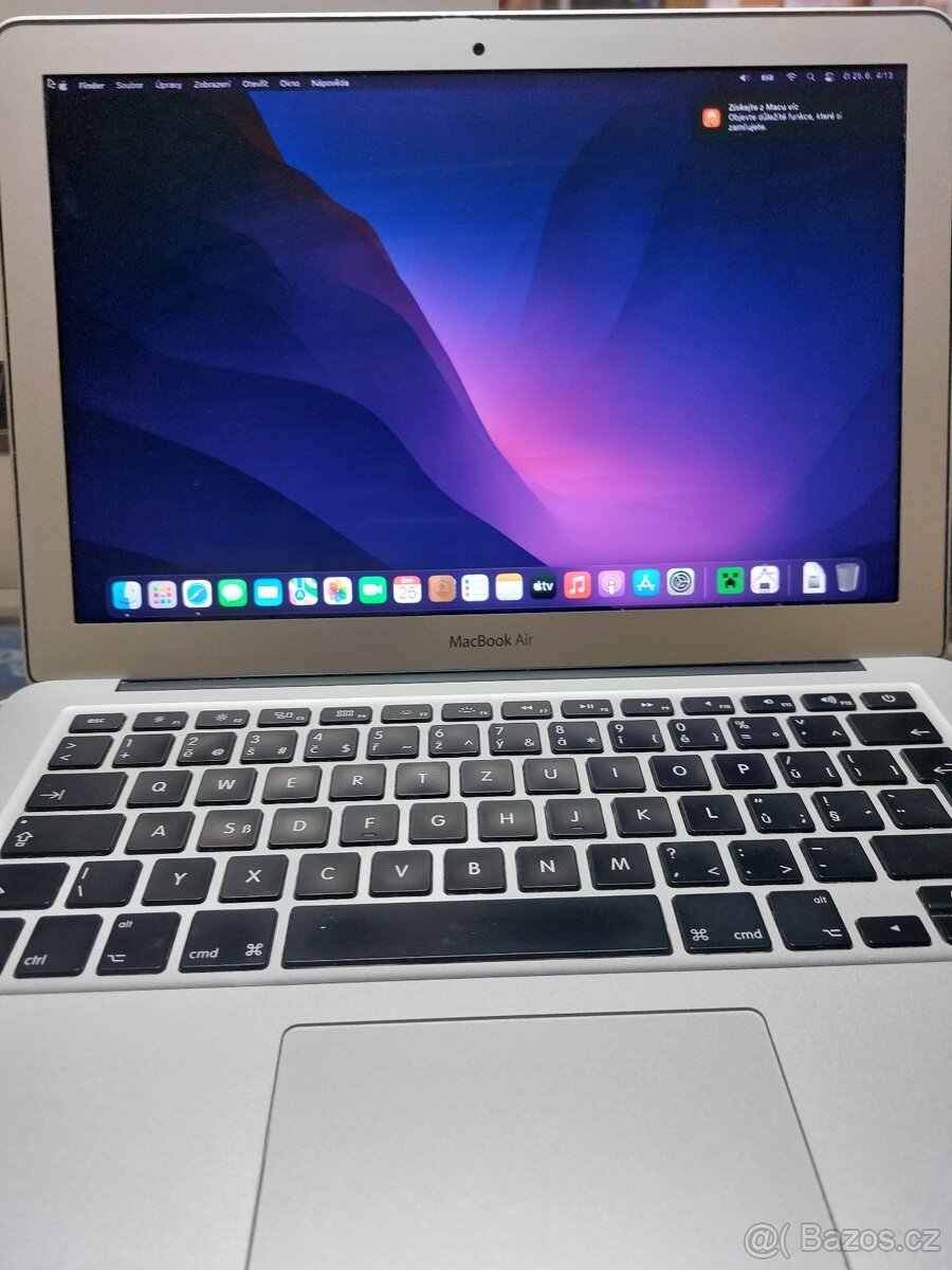 Apple MacBook Air A1466 8/121 GB,dvoujádrový Intel Corei5 - 3