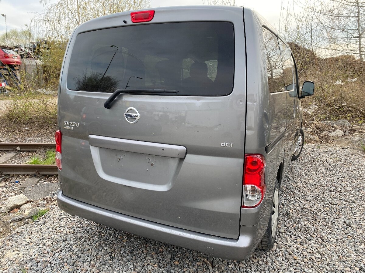 Nissan NV200 na náhradní díly - 3