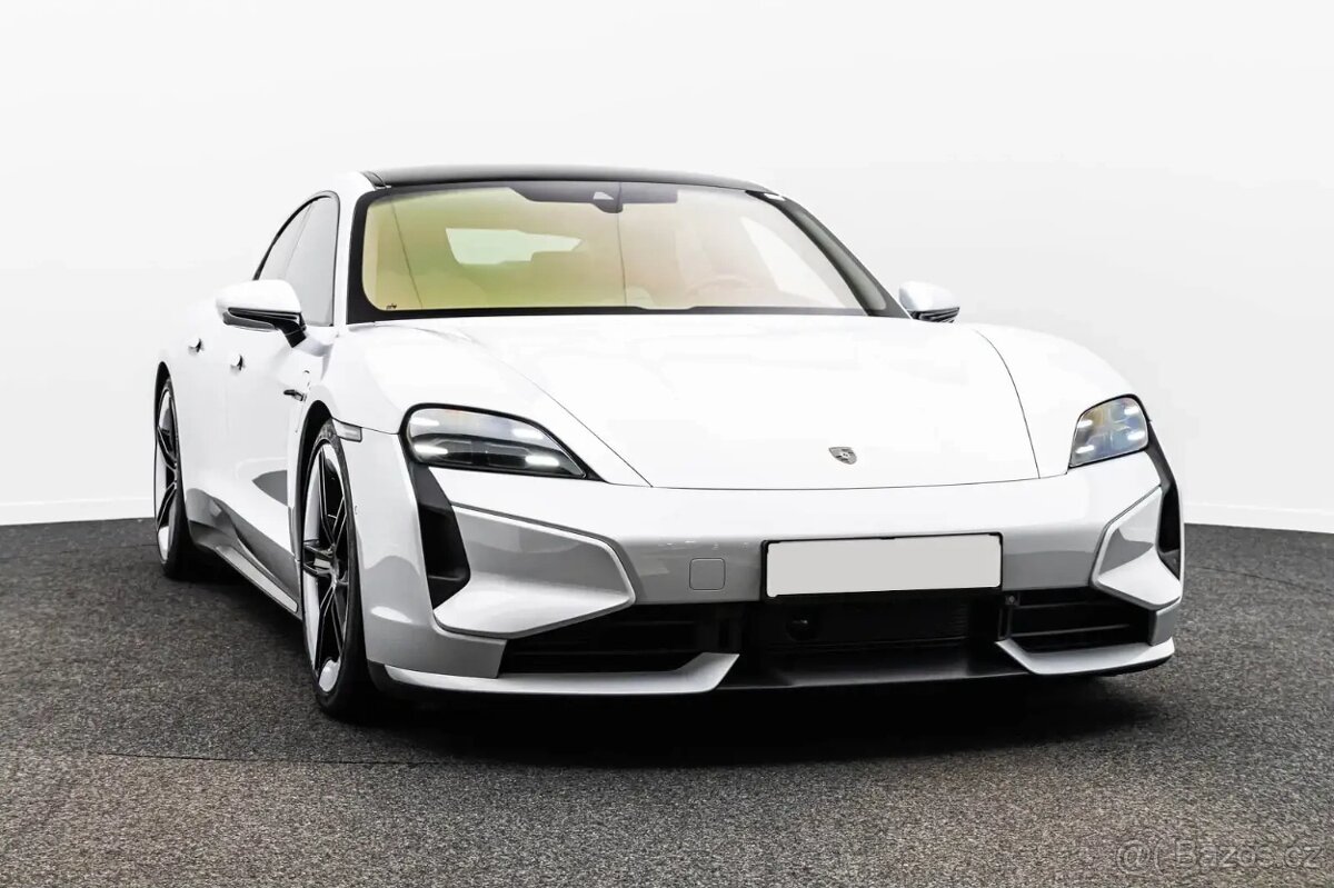 Porsche Taycan - 3
