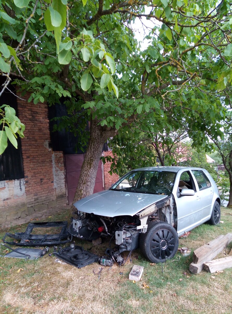 VW golf 4 1.616v - 3