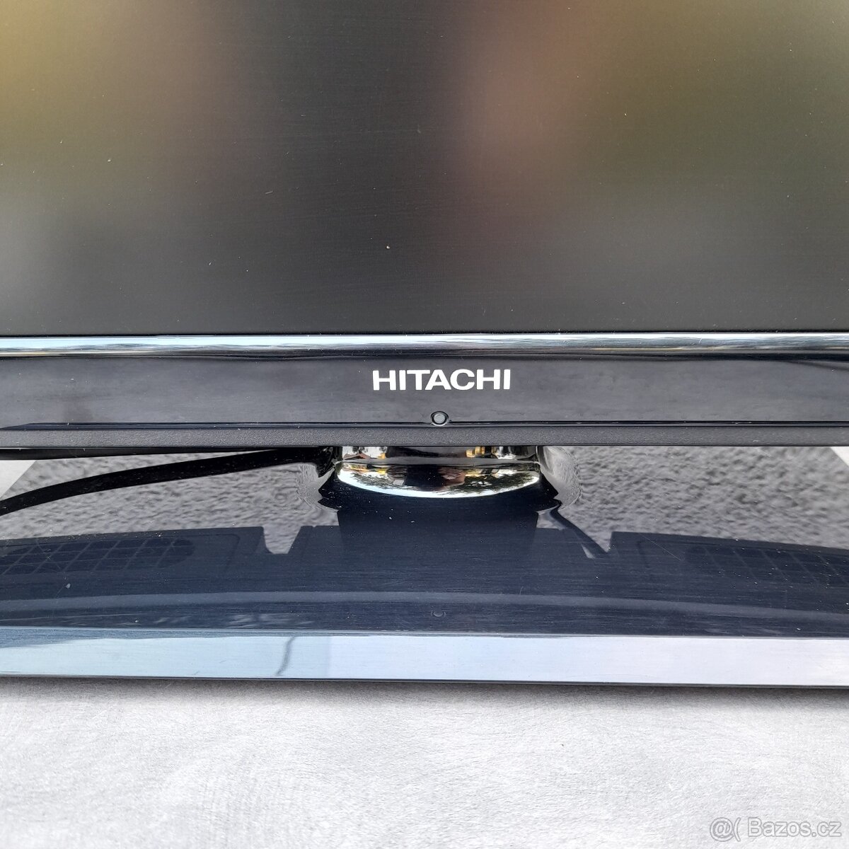 TV - HITACHI 24H8 S03 - 3