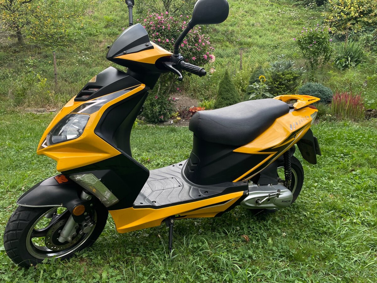 skůtr Rhon 50 - 3