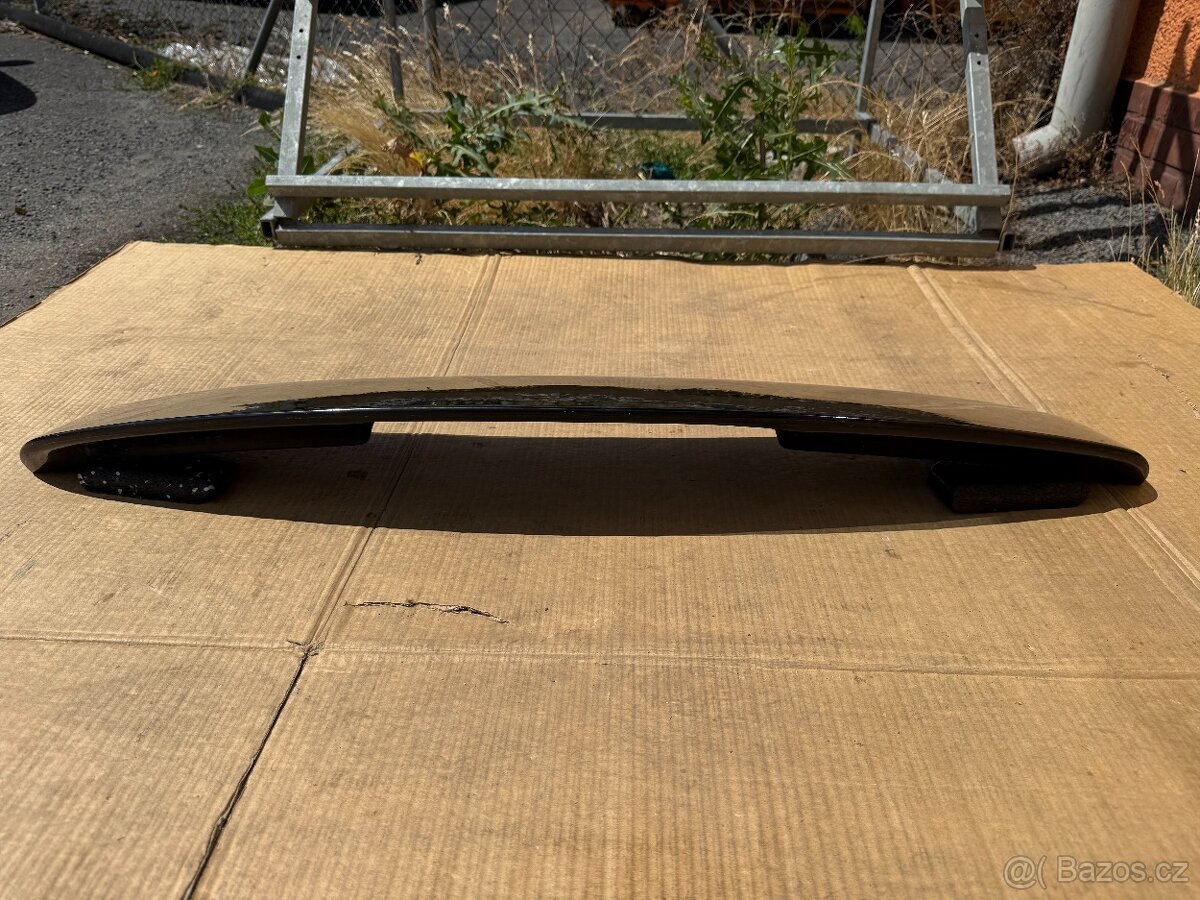 Spoiler křídlo pátých dveří Audi A3 8P - 3