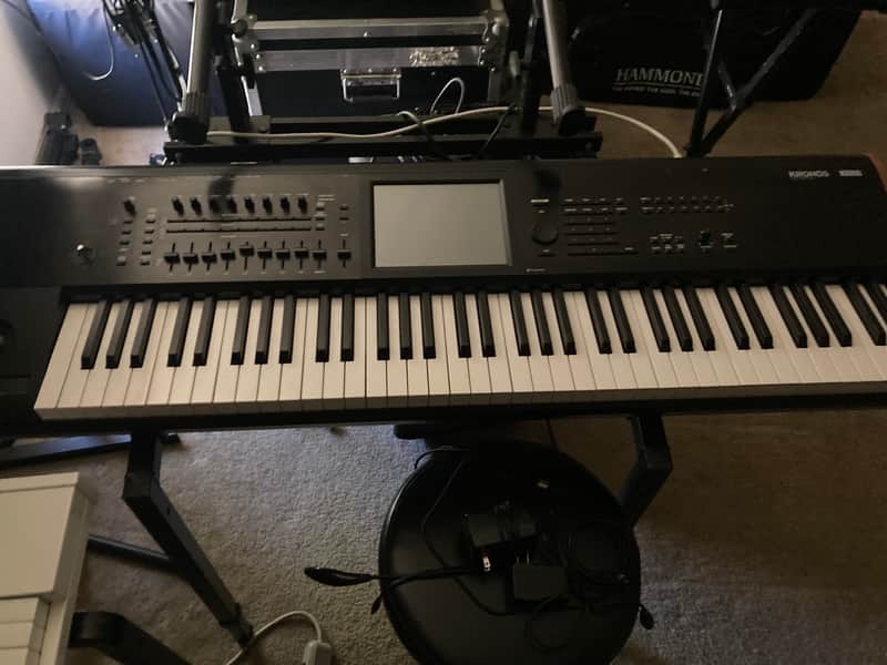 Prodám Korg Kronos 2 - 3