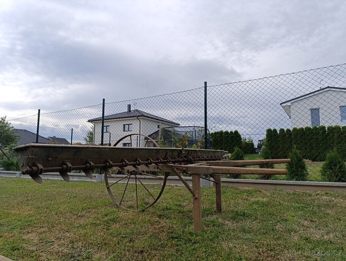 Výsevní stroj - 3