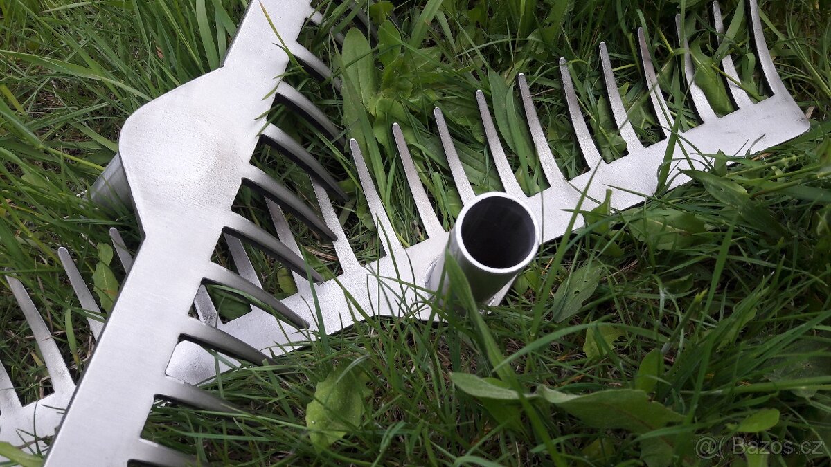 Nerezové hrábě - 50cm - 3