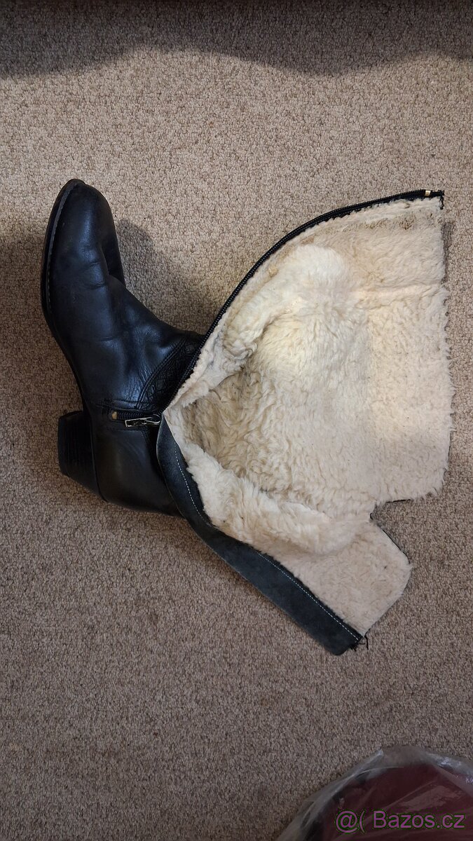 Dámské černé kožené kozačky - 3